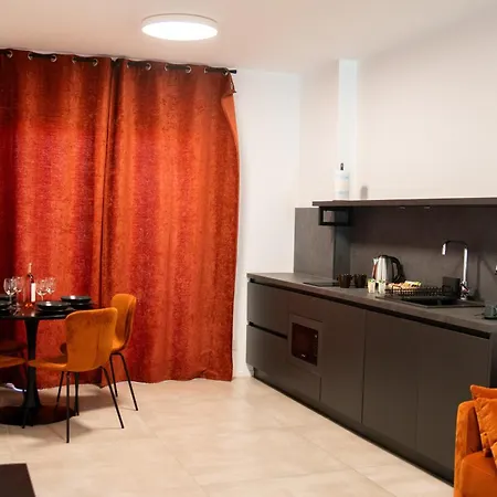 Marisabella 6 - 8 Apartament Bari