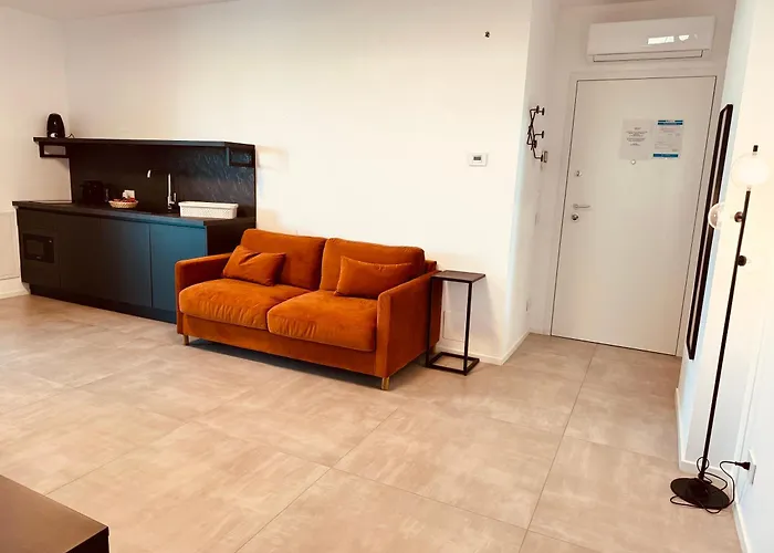 Marisabella 6 - 8 Апартаменти Барі