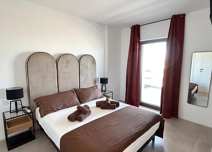 Апартаменти Marisabella 6 - 8 Барі