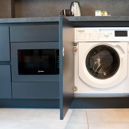 Marisabella 6 - 8 Apartment