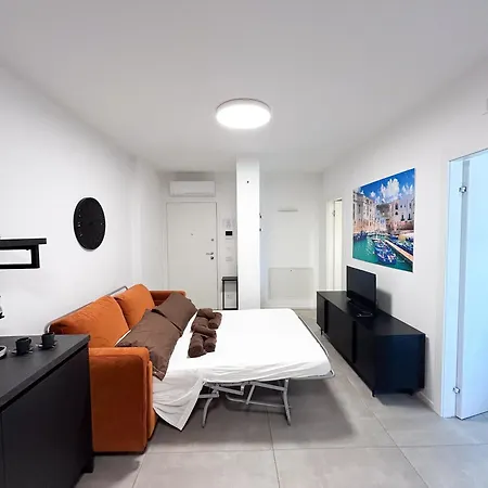 Marisabella 6 - 8 Apartamento