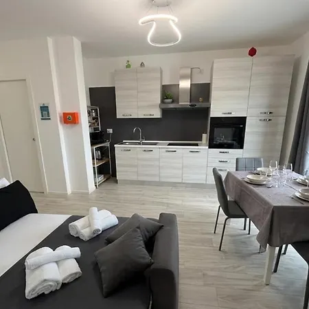 Apartament Marisabella 6 - 8 Bari